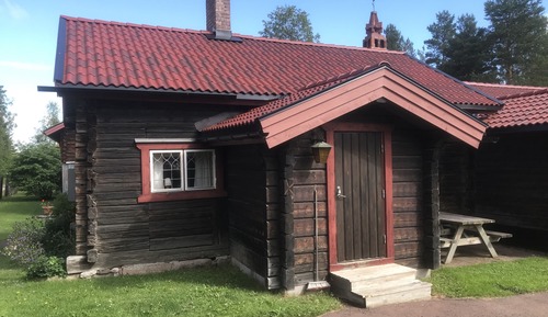 Cottage (3 - pets not allowed)
