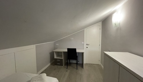 Economy Room, No Windows