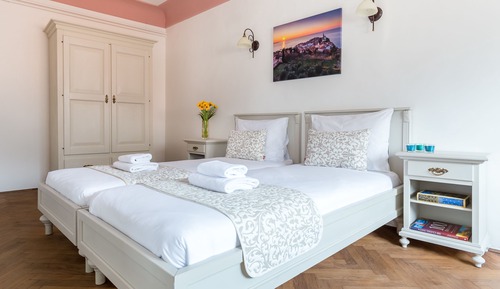 Apartment, 2 Bedrooms (The Castle View No.2)