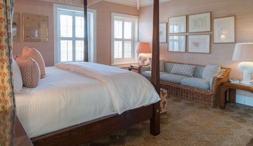 Deluxe Room, 1 King Bed, Beach View