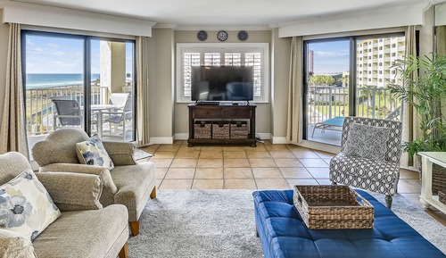 Condo, 3 Bedrooms