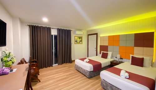 Deluxe Twin Room