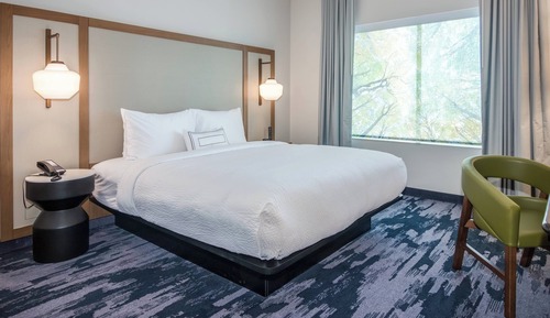 Room, 1 King Bed, Non Smoking