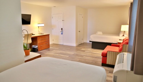 Studio Suite, 2 Double Beds, Non Smoking