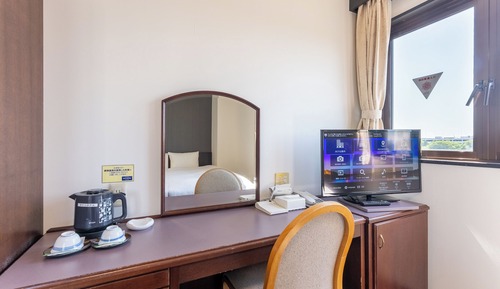 Spacious Twin Room, Smoking