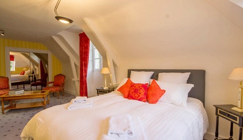 Family Suite (Dali)