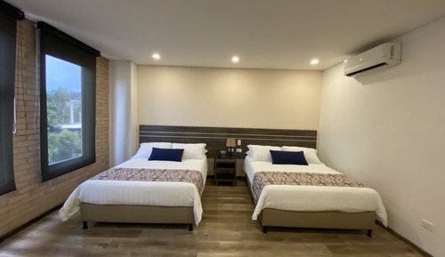 Family Room, 2 Double Beds