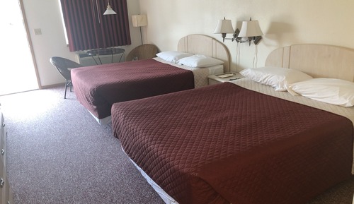Deluxe Double Room, 2 Queen Beds, Mountain View