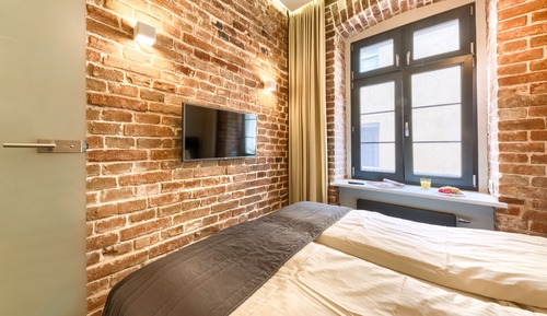 Deluxe Suite, 1 Queen Bed with Sofa bed, City View