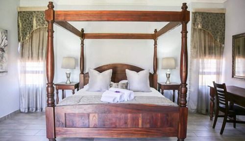 Deluxe Room, 1 King Bed