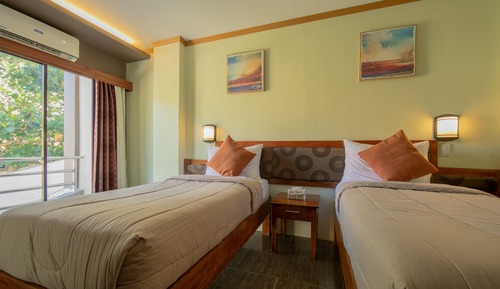 Premier Twin Room
