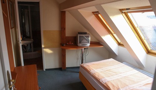 Basic Single Room, 1 Twin Bed