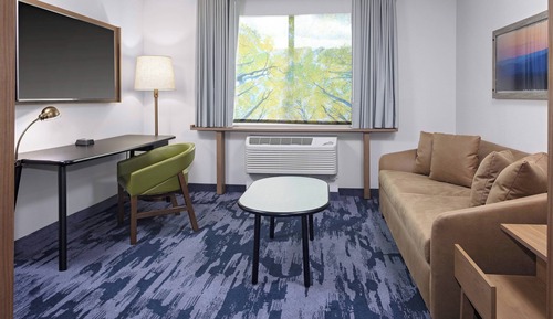 Suite, 1 King Bed