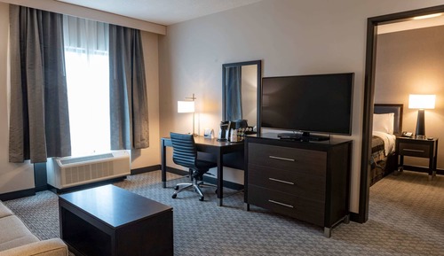Suite, 1 Bedroom, Non Smoking (King)