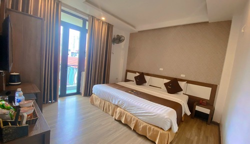 Deluxe Double Room, City View
