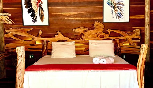 Deluxe Cabin