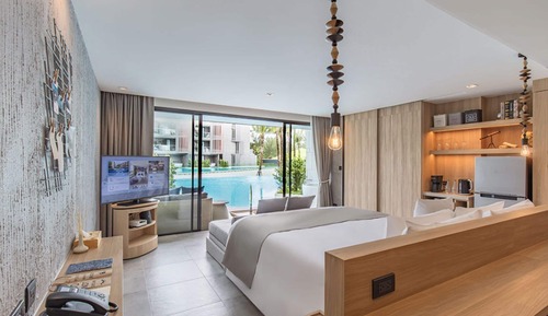 Pool Access Grand