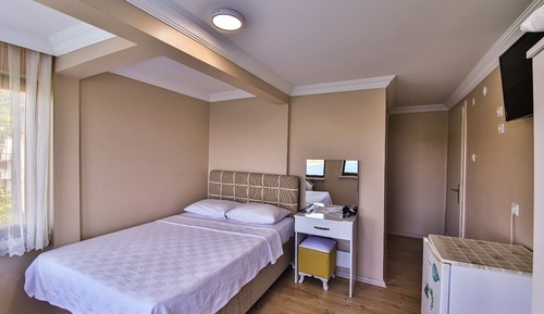 Classic Double Room Single Use, Sea View