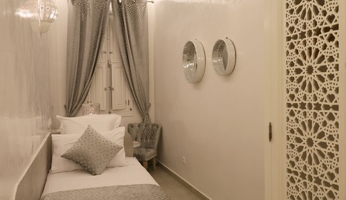 Deluxe Room, 2 Twin Beds