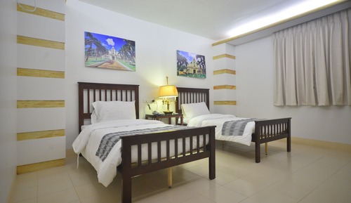 Standard Twin Room