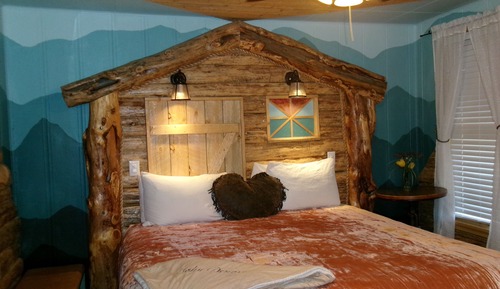 Tribute (John Denver Room), 1 King Bed
