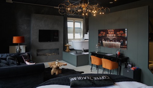 Suite (Kapel)