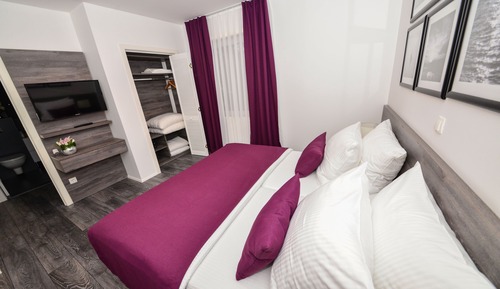 Deluxe Apartment, 1 Bedroom, Smoking, Sea View