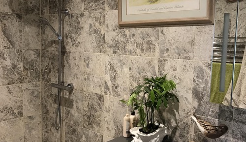 Premium Double Room (Ensuite )
