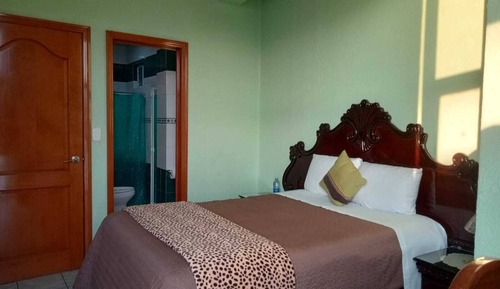 Single Room, 1 Double Bed