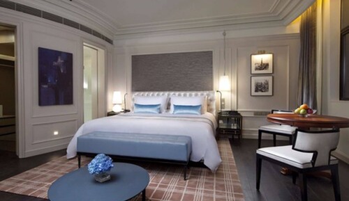 Deluxe Suite, 1 King Bed
