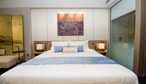 Junior Suite, 1 King Bed