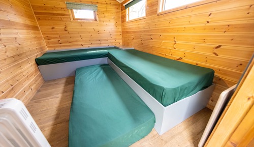 4 - Worcester Pearmain Camping Pod