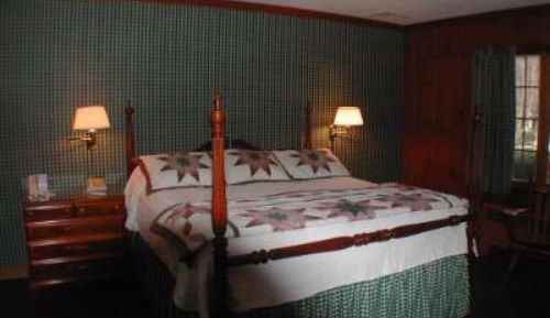 Standard Double Room, Ensuite (Brookside Country King)
