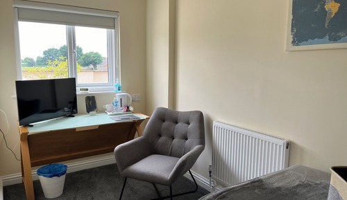 Single Room, Canal View