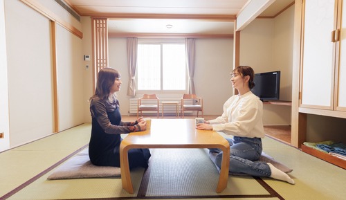 Japanese Style Room, 8 Tatami-mats (for 3 Persons)