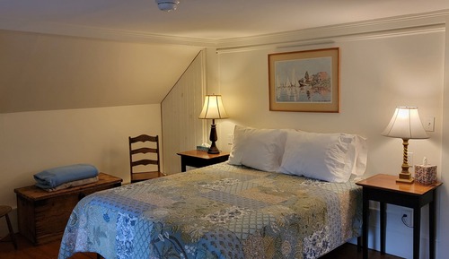 Basic Room, Multiple Beds, Shared Bathroom
