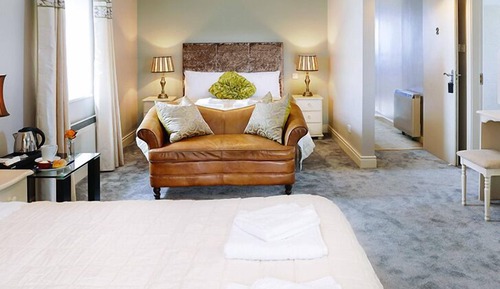 Quadruple Room, 1 Bedroom (The Golf Room)