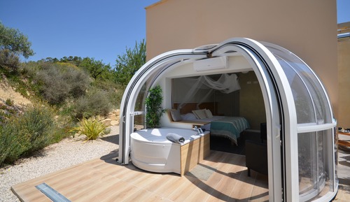 Deluxe Suite (Water Sphere)