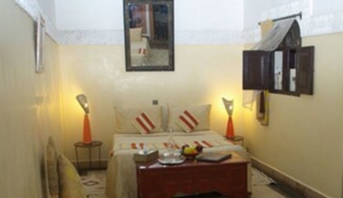 Room (Zagora)
