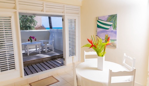 Inchcape Seaside Villas - Garden Apartment