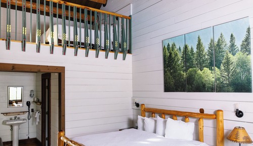 Lodge Loft Room, 1 King and 1 Queen Bed, Forest View