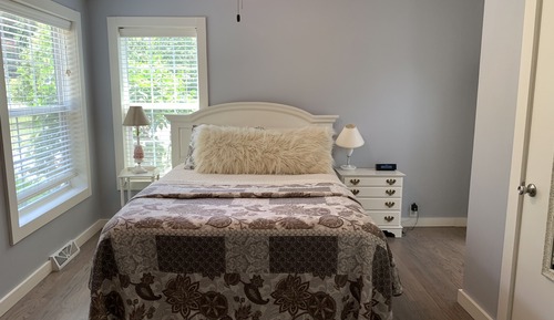 Deluxe Cottage, 3 Bedrooms, Jetted Tub (Creekside) - Pets Allowed