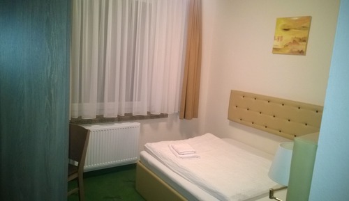 Comfort Single Room