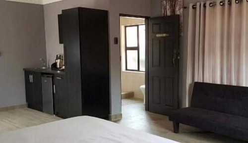 Premium Twin Suite