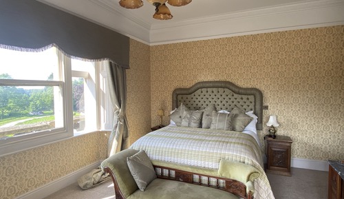 Classic Double Room, Ensuite, Garden View