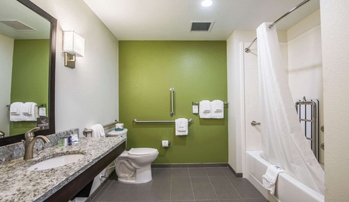 Room, 2 Queen Beds, Accessible, Non Smoking