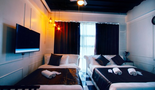 Premier Room