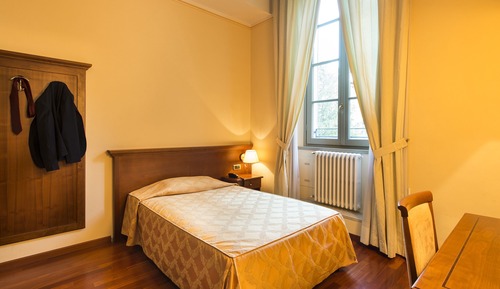 Panoramic Single Room, 1 Large Twin Bed, Garden View