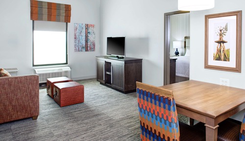 Suite, 1 King Bed, Non Smoking, Refrigerator & Microwave (Wet Bar)