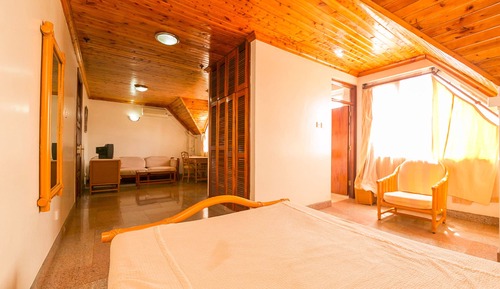 Suite, 1 King Bed